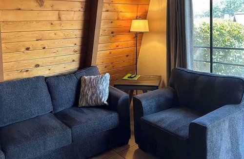 Oak Creek Ski Chalet | Sedona Chalet by pool with red rock views.