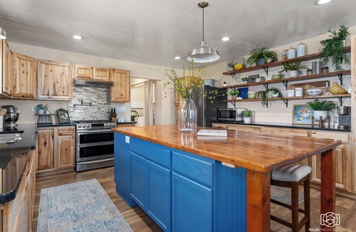 Cedar City House | Serene Farmhouse Retreat on 20 Acres – Near Zion, Bryce, & Grand Canyon!