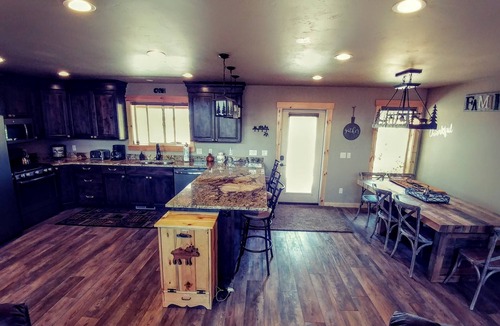 Duck Creek Village Cabin | SERENE MEADOW 3bdrm BEAUTIFUL/RELAXING CABIN RIGHT IN THE MEADOW OF DUCKCREEK.