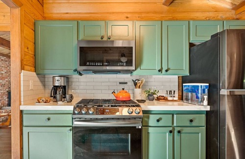 Eagle Mountain Estates House | Shadow Wood Lodge, w Hot Tub near Ski Slopes