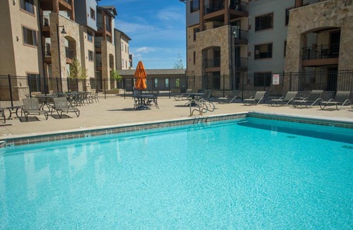 Park City Apartment | Shared Balcony Stunning Views & Steps from Slopes