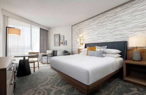 Downtown San Diego Hotel | Sheraton San Diego Resort