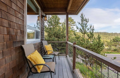 Pacific City House | Short Board Studio - Pacific City