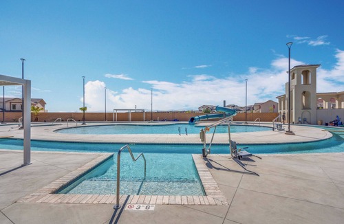 Washington House | Sienna Hills Retreat | Connected homes with 10 Bedrooms, sleeps 40, and endless amenities!