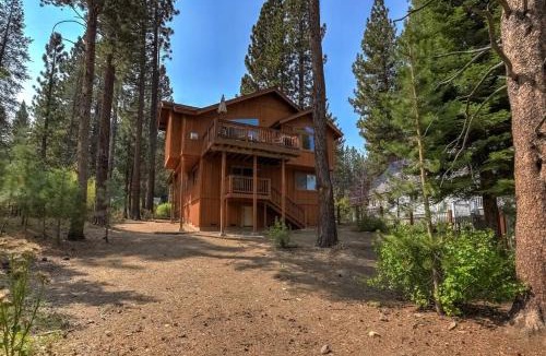 Black Bart House | Sierra Solace - Gas Fire Pit, BBQ & near Forest