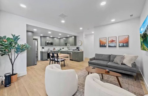 Lehi House | Silicon Slopes Getaway | 2 Kitchens + Private Yard