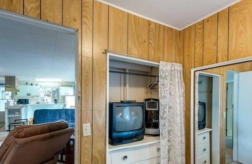 Maple Falls Cabin | 🏊‍♀️❤Silver Lake Cabin #24 - Lakefront - Private Dock - BBQ - Sleeps 4😎