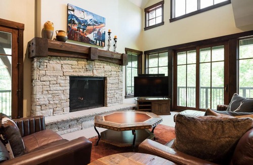 North Park City House | Silver Star #15 - 4 Bed Cottage Spa