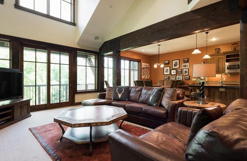 North Park City House | Silver Star #15 - 4 Bed Cottage Spa