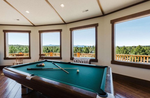 Bend House | Sisters Mountain Retreat with Stunning Views & Deck