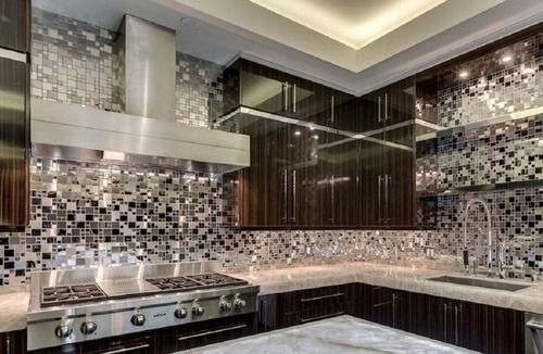 Las Vegas Apartment | Sizzling in Las Vegas: Your 5-Bedroom Paradise!