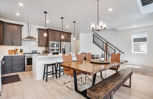 Park City House | Ski area close! 5br 5.5ba, resort views, sleeps 15