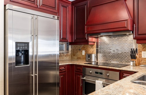 Pineridge Condo | Ski In/Out Westgate Resort- 1 BR, Resort Amenities, Shopping and Restaurants!