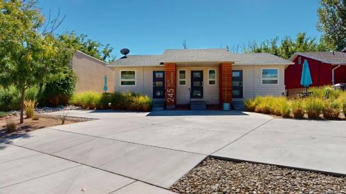 Moab Apartment | Slot Canyon #C