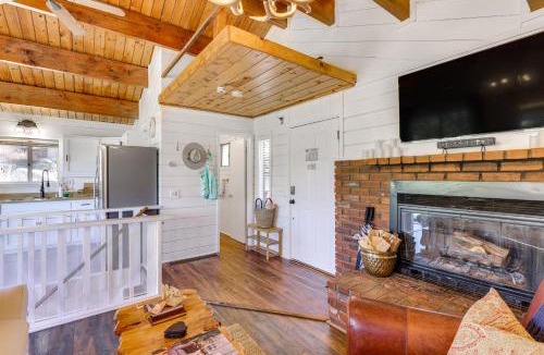 Arrowbear Lake House | ‘Snow Valley Hideaway’ Arrowbear Lake Retreat