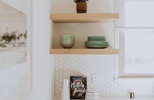 Olde Solana Beach Apartment | Solana Artistic, Renovated and Private Beach Loft