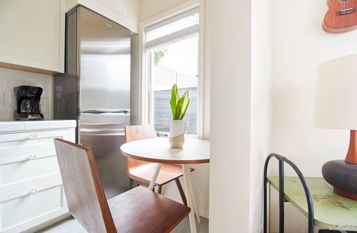 Downtown San Diego Apartment | Sonder The Bungalows
