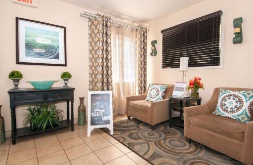Anaheim Resort Hotel | Sonesta Simply Suites Garden Grove Anaheim