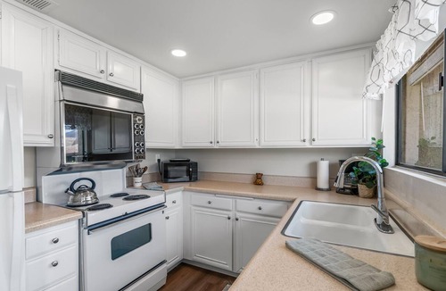 Canyon Corridor Condo | South PS Canyon Villas 2 Bedroom Townhome