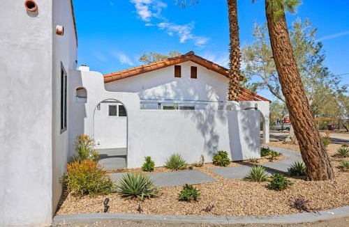 Panorama Heights House | Spa, Game Room, Gym, Views Pine Desert Ranch