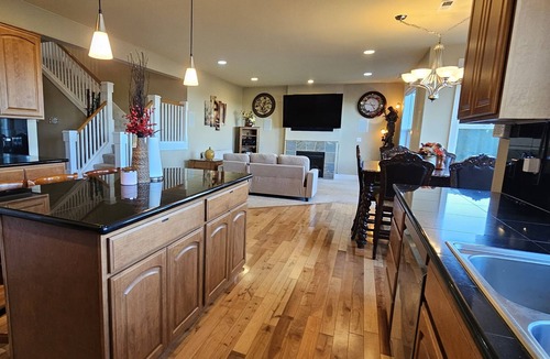 Lakewood House | Spaces Beautiful Home in Steilacoom/Lakewood