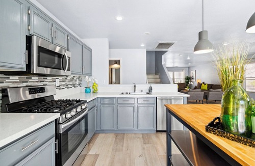 Enterprise House | Spacious 4-bedroom house in Las Vegas minutes away from South Point!