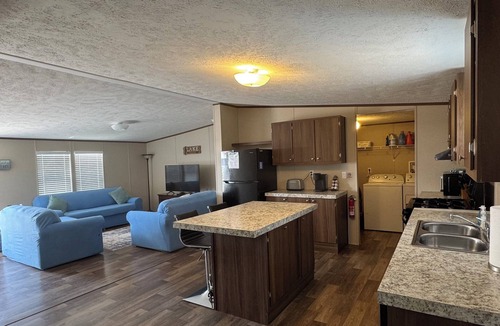 Elephant Butte House | Spacious 4BR, 2BA, near Lake, Golf Course, and hot springs!