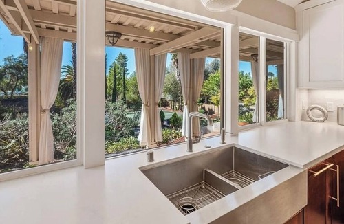 Poway House | Spacious 4BR Estate, Pickleball/Bball Court Surrounded by Trees on 0.74 acres
