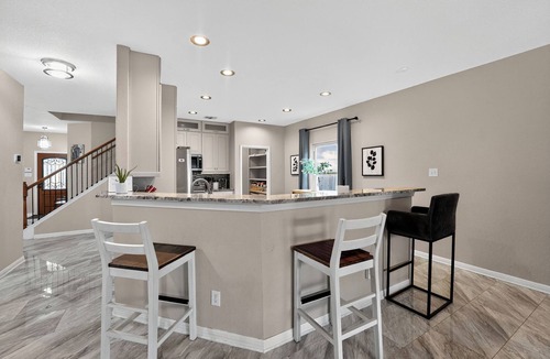 Cibolo House | Spacious 5BR - River Float - Pool - Fire Pit