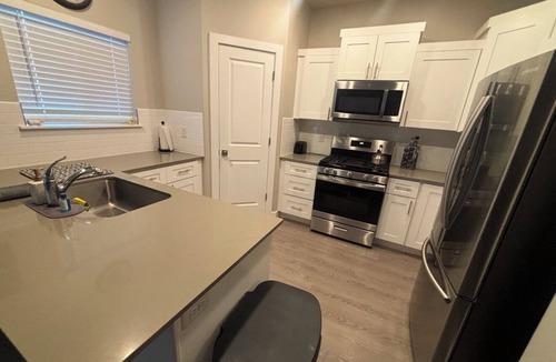 Cedar City House | Spacious cozy home with all the amenities.