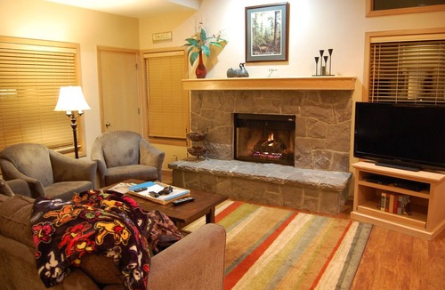 Sunriver Condo | Spacious, economical condo for your family getaway.