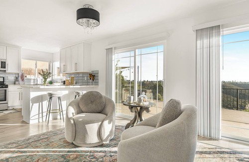 Sorrento Valley House | Spacious Hilltop Home + Firepit + Expansive Patio + Canyon Views | Vista del Sol