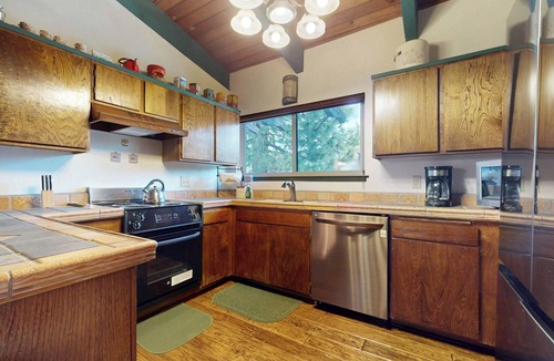 Mammoth Lakes Condo | Spacious Home near The Village, Pool, Hot Tub & Game Room On-site
