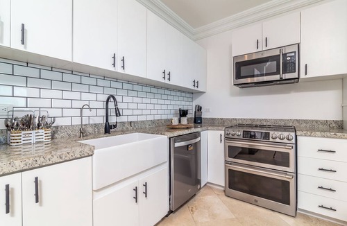 Rosarito Apartment | Spacious Oceanfront Condo @ Las Olas, Pools & Gym