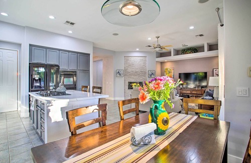 Palm Desert House | Spacious Palm Desert Home w/Patio, Pool & Grill