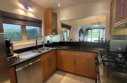 Beverly Grove House | Spacious & quiet 1-bedroom in gated Spanish colonial duplex in vibrant WeHo