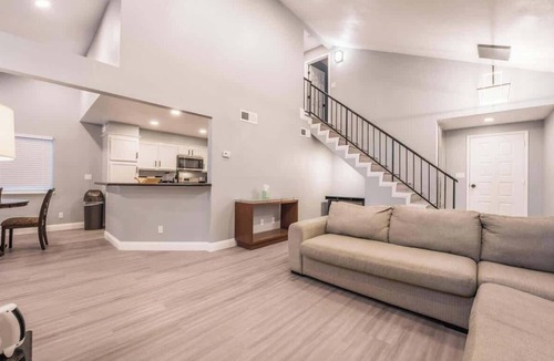 West Sahara Villa | Spacious Villa Retreat for Your Family Vegas fun vacation