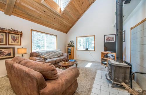 Shaver Lake House | Sparrow Cove