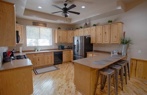 Pinetop Cabin | *Special* Groups~PlayArea~Pinetop Mtn Escape