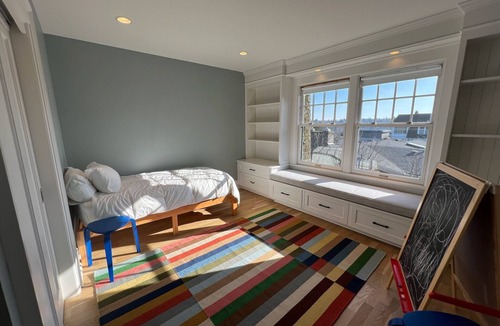 Mount Baker House | Spectacular 5-bedroom house in Seattle w/ WiFi, new furnishings and lake views