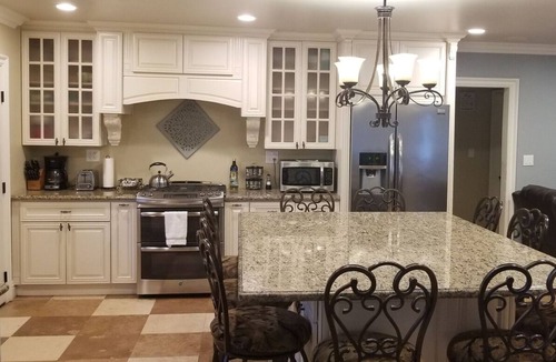 Northwest Anaheim House | Splendid Family Home by Disney & Convention Center