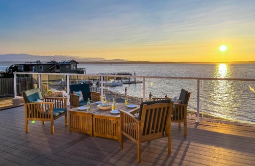 Freeland House | Spyglass Beach House