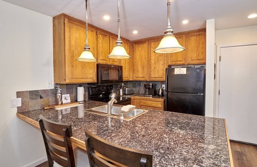 Mammoth Lakes Condo | St Anton Condos #79 (1-Bedroom) with Pool by RedAwning