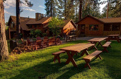 Tahoe Vista Cabin | Standalone Fireplace Cabin