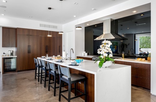 Araby Cove House | Stay in 3rd Rock Home !