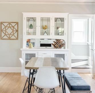 Alberta Arts District House | Stay Portland - Alberta Arts Haven - 2BR - 4 Guests - Walk to Eats