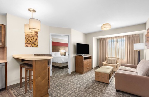 Hillsboro Hotel | Staybridge Suites Hillsboro - Orenco Station by IHG