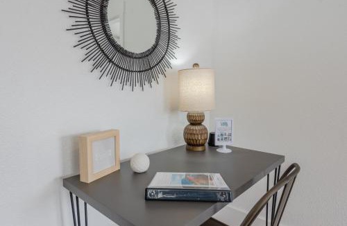 Coos Bay House | #StayinMyDistrict Coos Bay Goldfinch Cottage