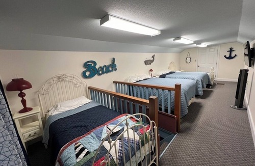 Steinhatchee Resort | Steinhatchee Landing Resort-Lazy Daisy #37-Dog Friendly THIRD NIGHT FREE