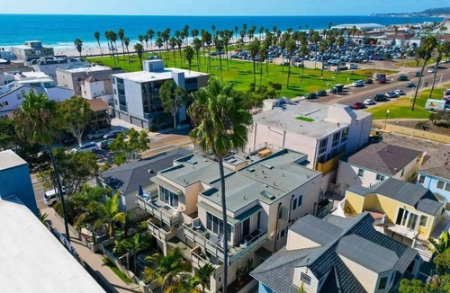 South Mission Beach House | Steps to Ocean & Bay | Mission Beach Escape